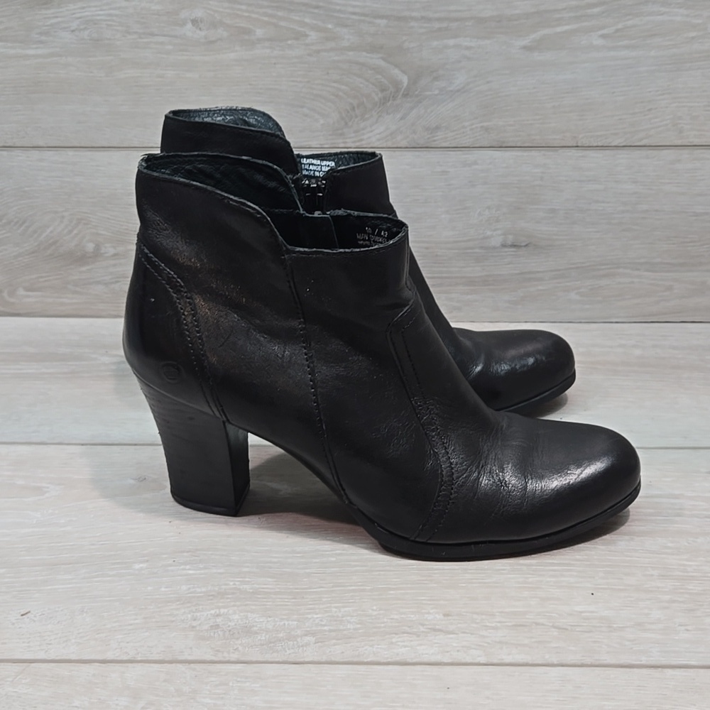 Born Women Black Leather Ankle Boots Shoes Sz 10
